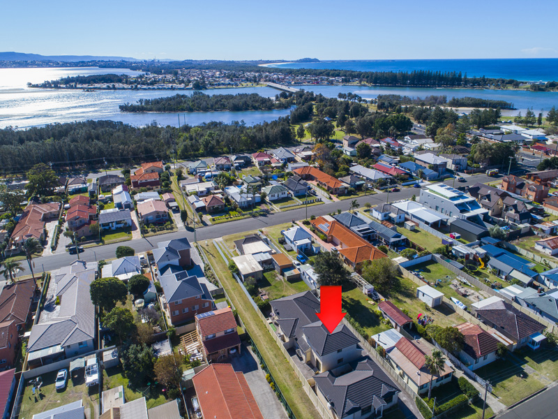 2/18 ADDISON AVENUE, Lake Illawarra, NSW 2528 Townhouse for Sale