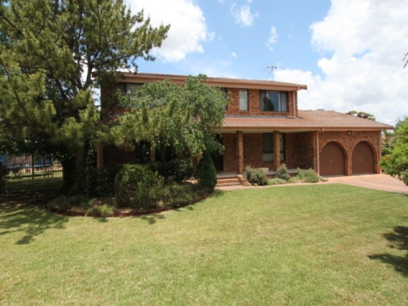 28 Colville Street, Bathurst, NSW 2795 Property Details