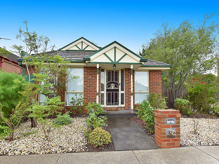 16 Nouvelle Grove, South Morang, VIC 3752 - realestate.com.au