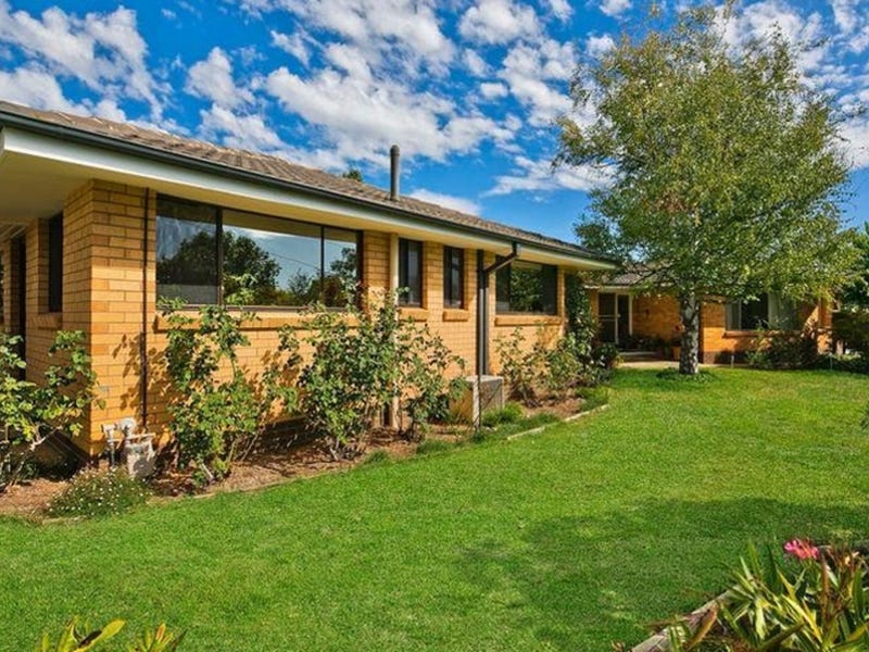 16 Gilmore Crescent, Garran, ACT 2605 Property Details