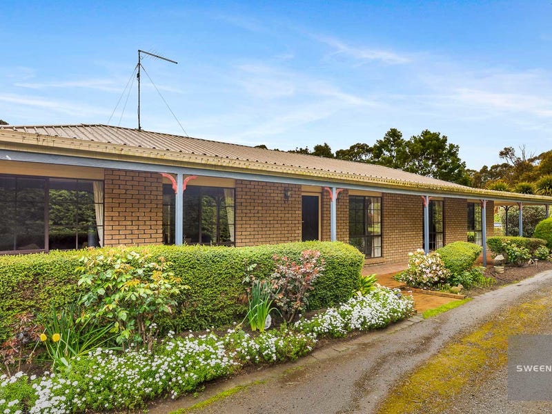 17 Shuter Street, Myrniong, Vic 3341 Property Details