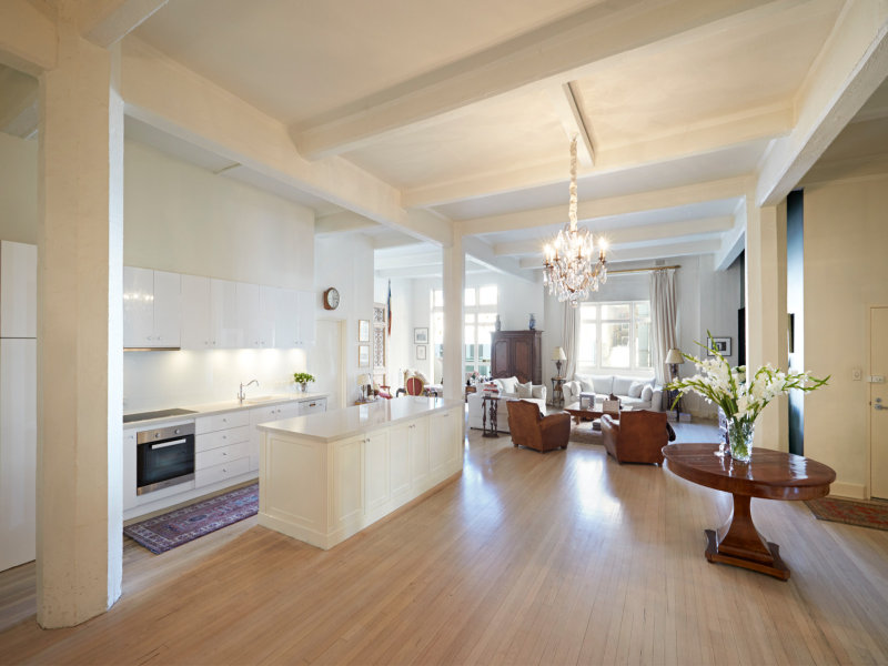 6/30 Oliver Lane, Melbourne, Vic 3000 Property Details
