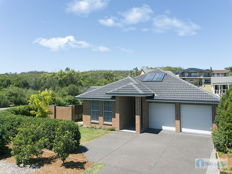 41 Squire Street, Fingal Bay, NSW 2315