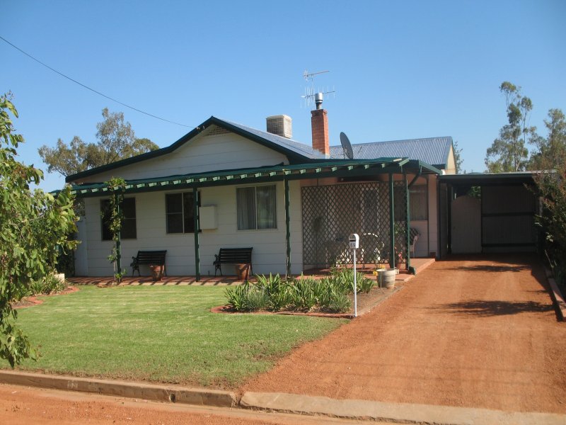 69/Mullah Street, Trangie, NSW 2823 Property Details