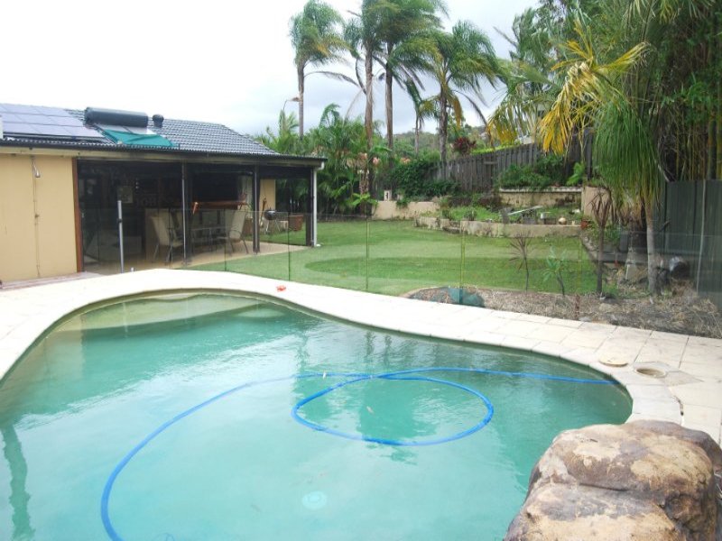 13 Ware Drive, Currumbin Waters, QLD 4223