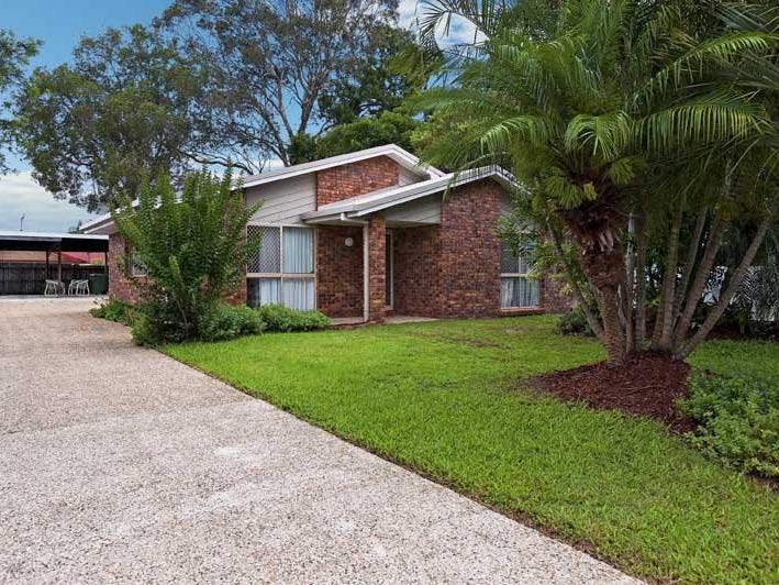 33 Broadwater Avenue West, Maroochydore, Qld 4558 Property Details