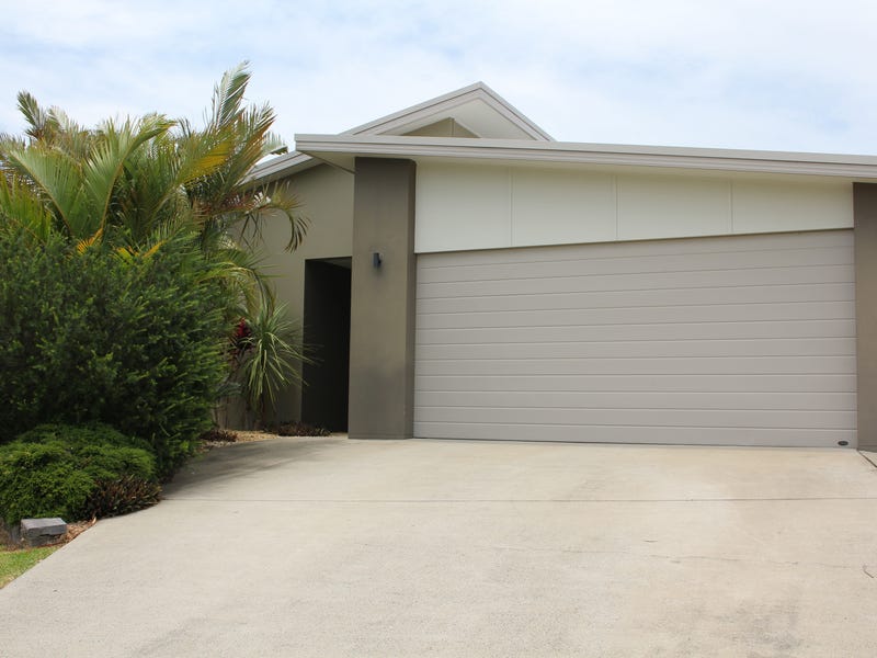 7 Waverider Cove, Safety Beach, NSW 2456