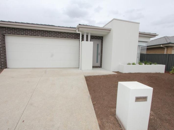 21 Wilmott Street, Lucas, VIC 3350