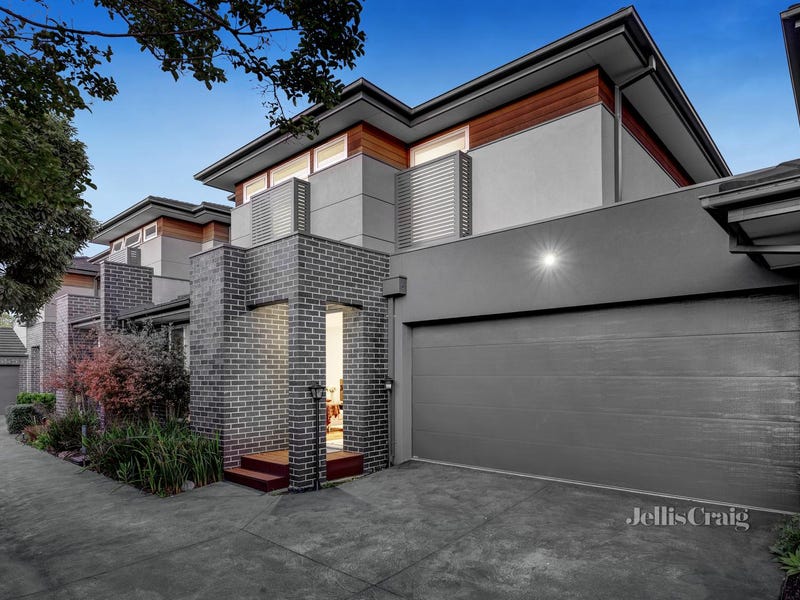 2/5 Lithgow Avenue, Blackburn, VIC 3130