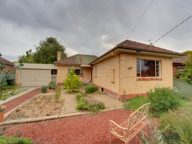 16 Muir Crescent, Newington, Vic 3350 Property Details