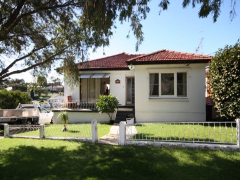 1 Foothills Rd, Corrimal, NSW 2518 Property Details