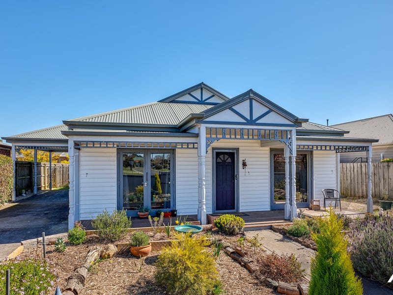 15 Loch Street, Yarragon, VIC 3823