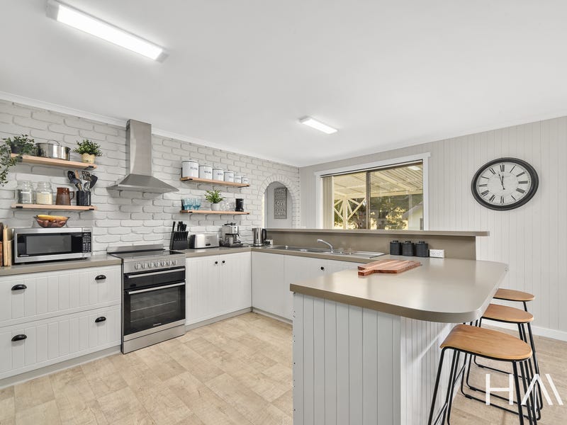 40 Oak Dene Road, Jetsonville, Tas 7260 Property Details