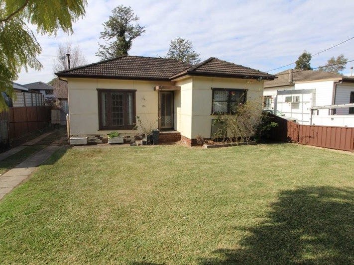 114 Jersey Road, South Wentworthville, NSW 2145