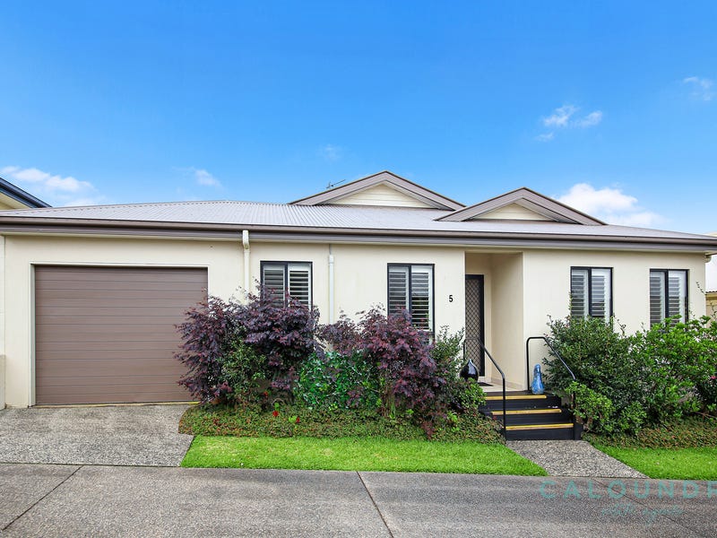 5/23 MACADAMIA DRIVE, Maleny, Qld 4552 Property Details
