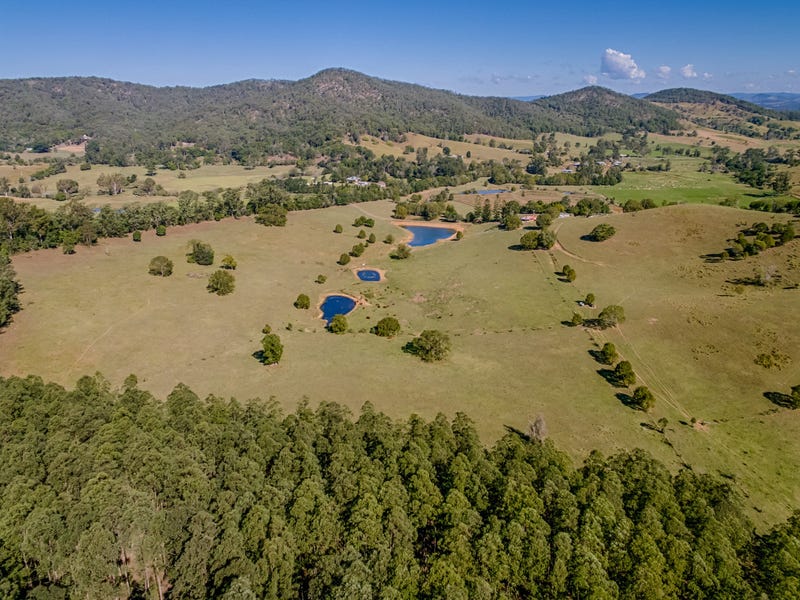 35 Beenham Valley Road, Cedar Pocket, QLD 4570