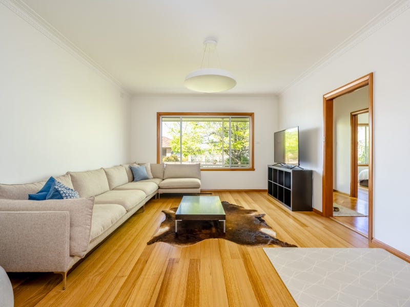 104 Glasgow Avenue, Reservoir, VIC 3073