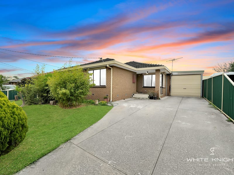 33 Stenson Road, Kealba, Vic 3021 House for Sale