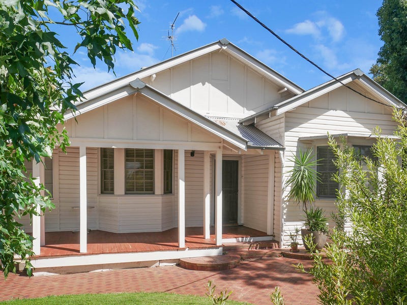 16 William Street, Narrandera, NSW 2700