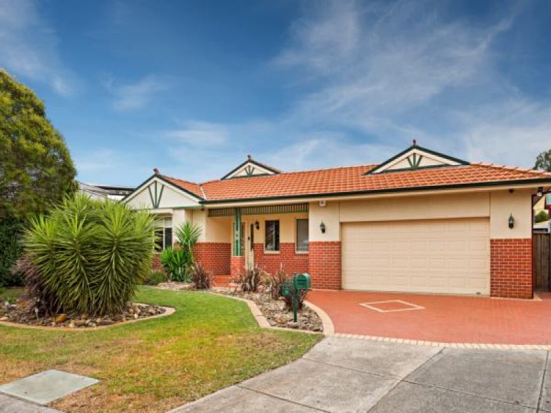30 Hannah Pascoe Drive, Gowanbrae, Vic 3043 Property Details