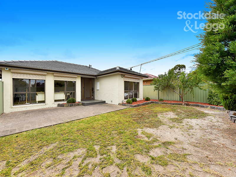 165 Carrick Drive, Gladstone Park, VIC 3043