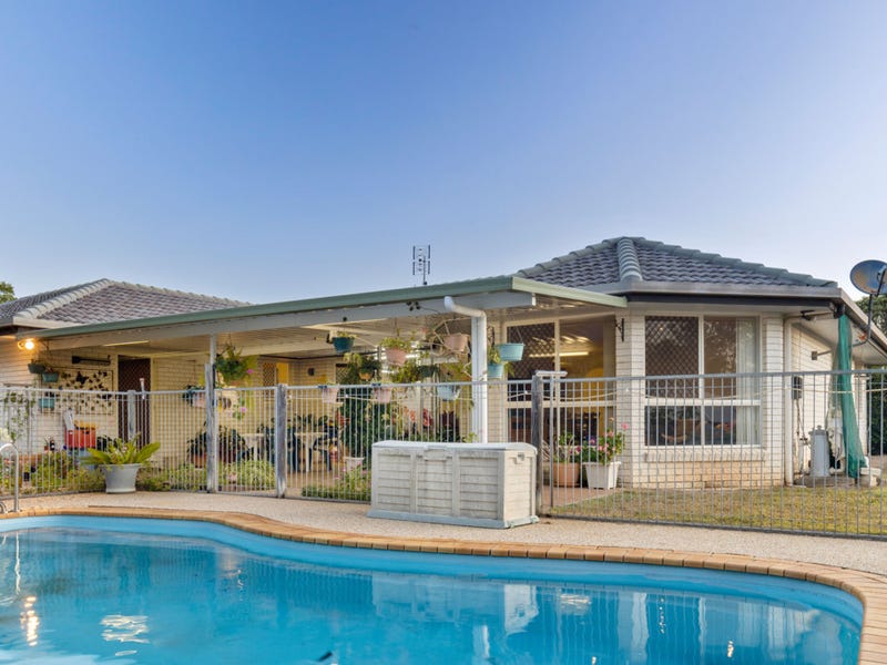 12 Piccadilly Drive, Southside, Qld 4570 Property Details