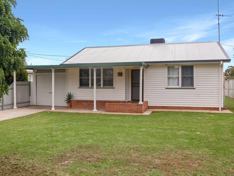 5 Coolamon Street, Leeton, NSW 2705 House for Sale