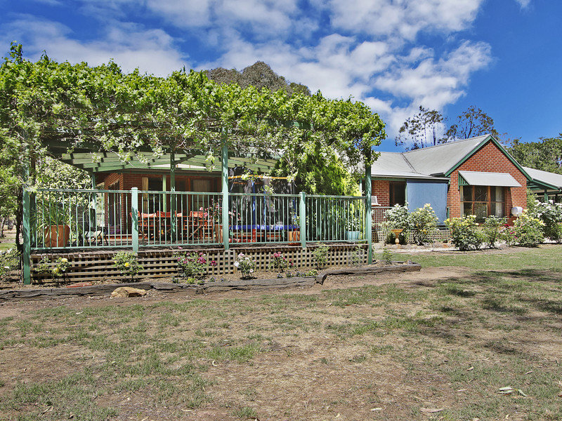 84 Dobson Road, Benalla, Vic 3672 Property Details