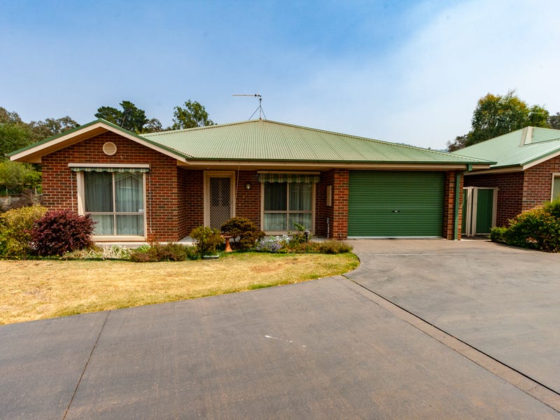 8/2 Riverside Drive, Eildon, Vic 3713 - Property Details