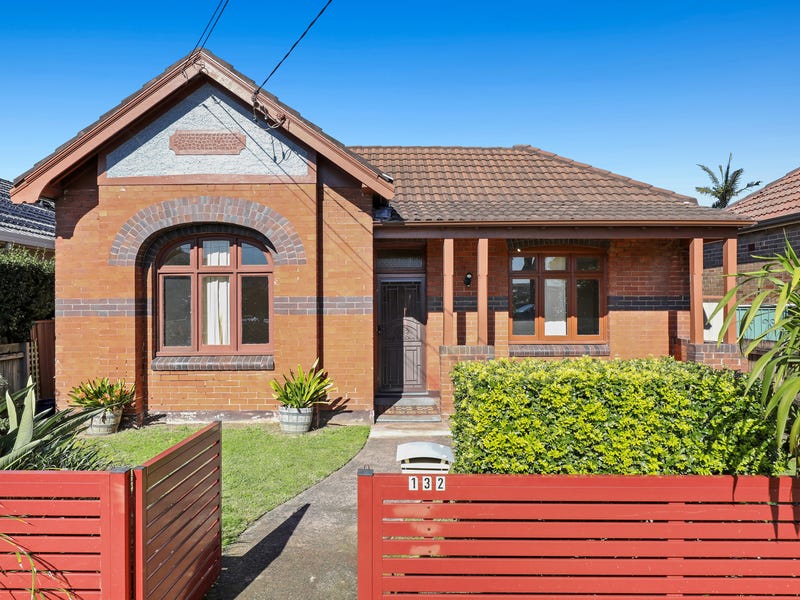 132 Bayview Avenue, Earlwood, NSW 2206
