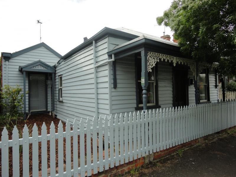 28 Rowe Street, Ballarat East, VIC 3350