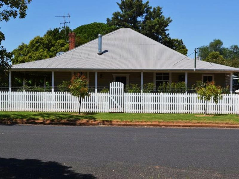 76 Nymagee Street, Narromine, NSW 2821 Property Details