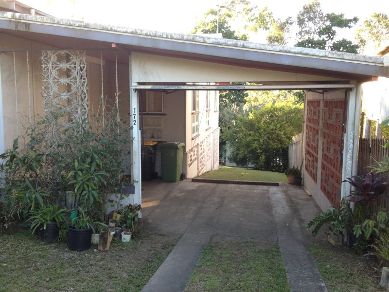 172 Anzac Avenue, Marian, QLD 4753