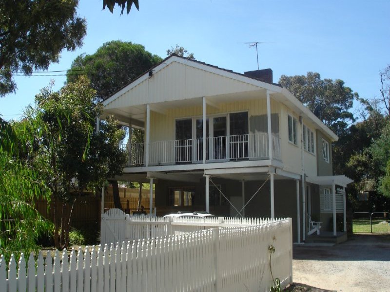 47 Kananook Ave, Seaford, Vic 3198 Property Details