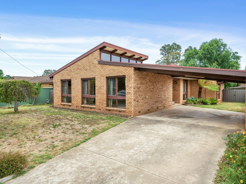28 Monds Avenue, Benalla, VIC 3672