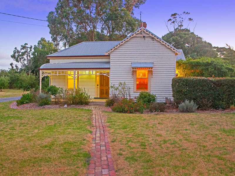 10-ballarto-road-clyde-vic-3978-property-details