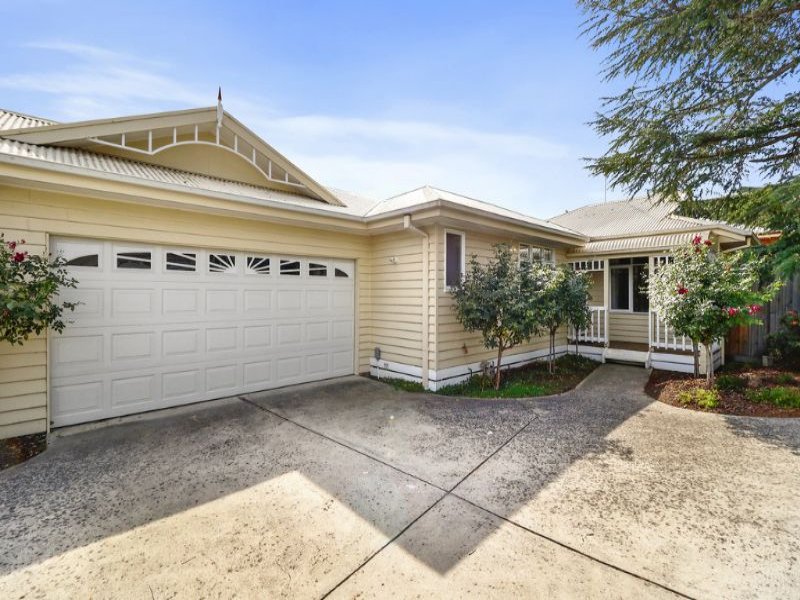 3/14A Smith Street, Healesville, Vic 3777 Property Details