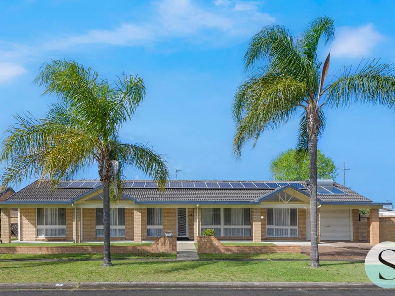 33 Cabbage Tree Palm Crescent, Pelican, NSW 2281 Property Details