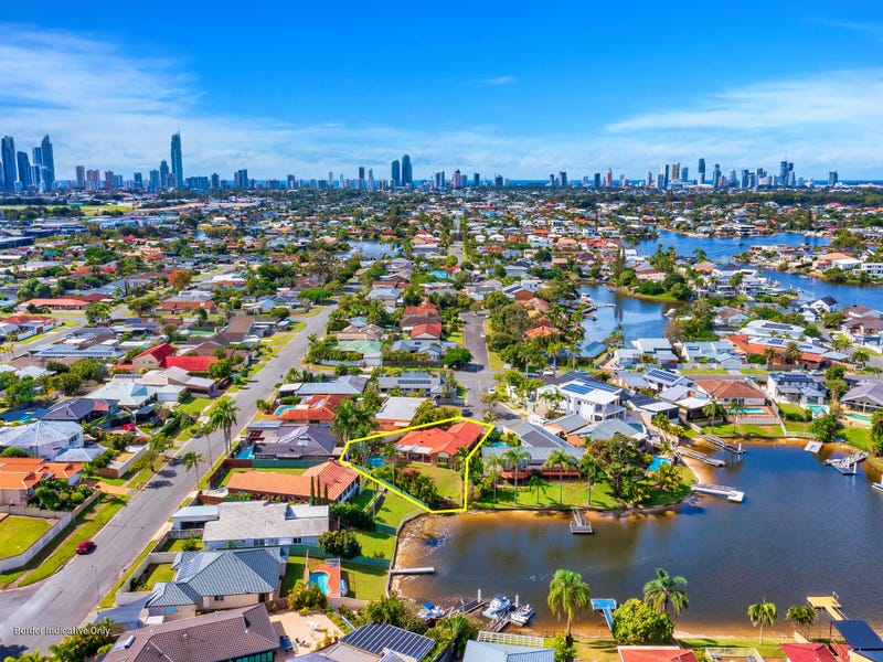 15 West Lynne, Benowa Waters, Qld 4217 House for Sale