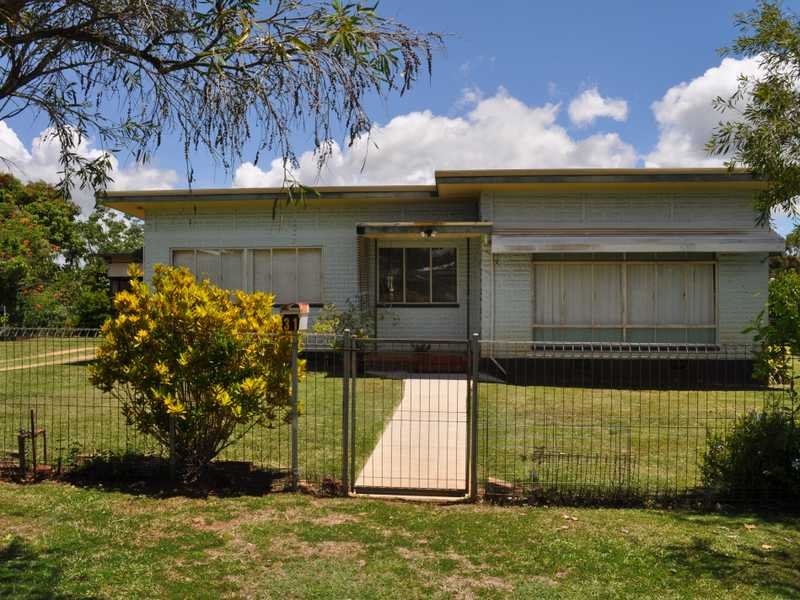 31 Fenwick Street, Mareeba, Qld 4880 Property Details
