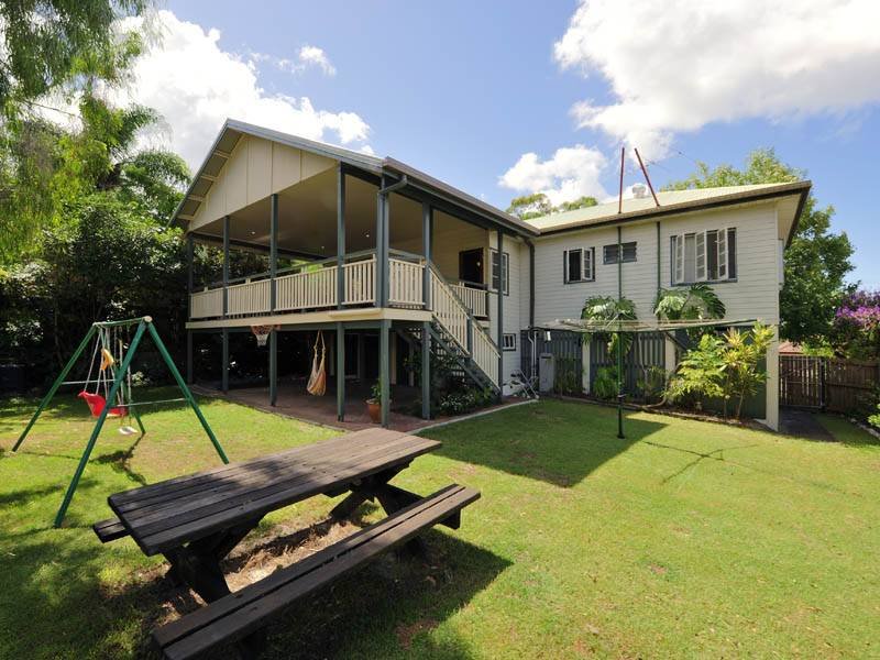 107 Watson Street, Camp Hill, QLD 4152