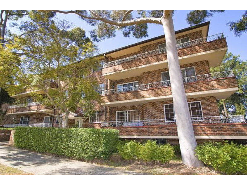 6/30 Hampton Court Road, Carlton, NSW 2218