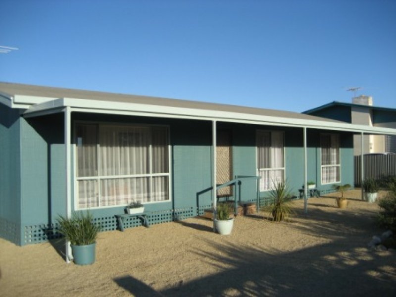 17 Main Coast Road, Ardrossan, SA 5571 Property Details