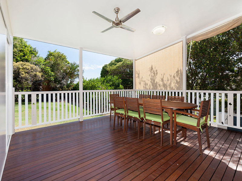 70 Blackwood Road, Manly West, QLD 4179