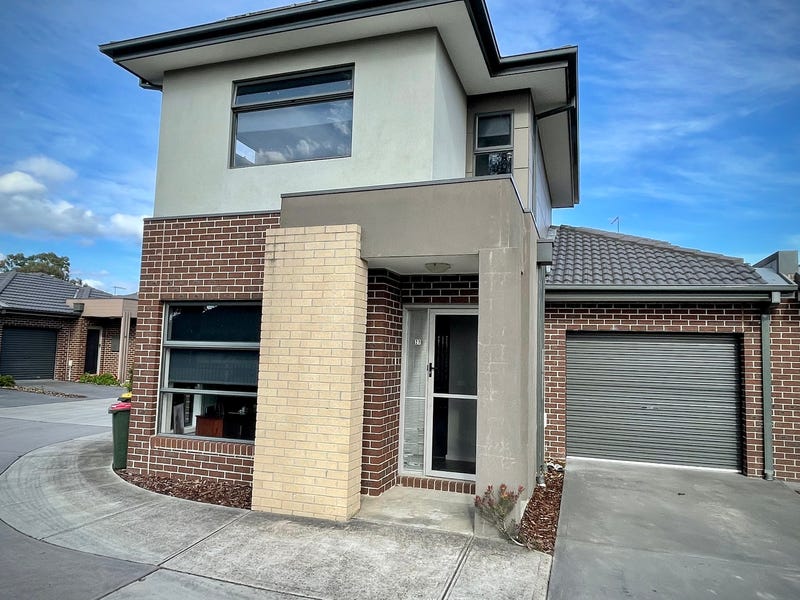 27 Burssi Circuit, Doreen, Vic 3754 Townhouse for Sale realestate