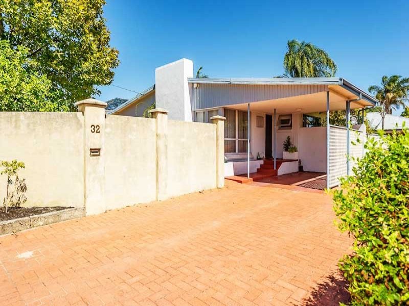 32A Davy Street, Alfred Cove, WA 6154