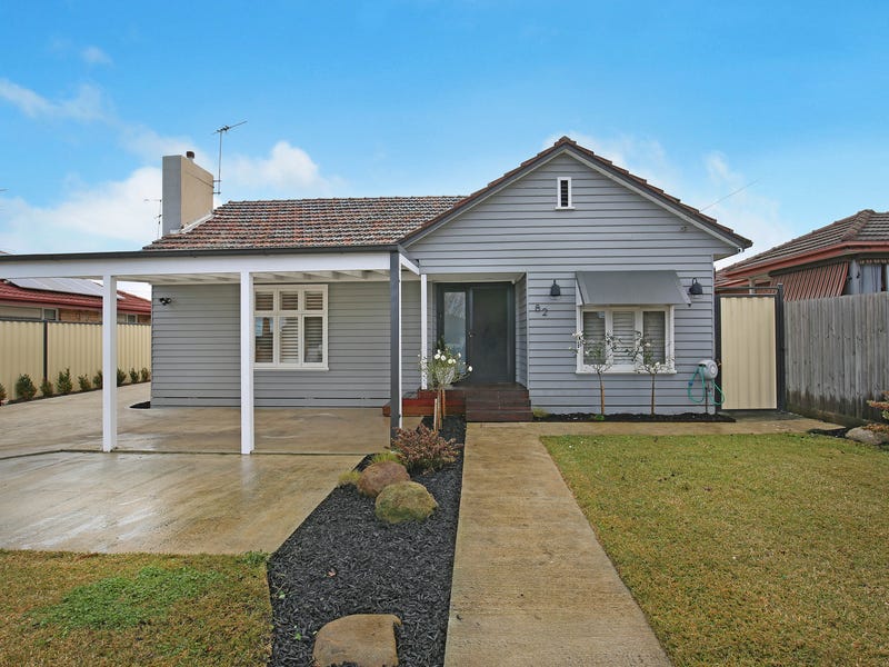 1 82 The Boulevard, Thomastown, Vic 3074 - Property Details