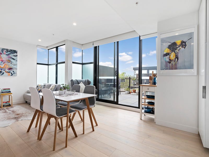 310/57 Nepean Highway, Elsternwick, Vic 3185 Property Details