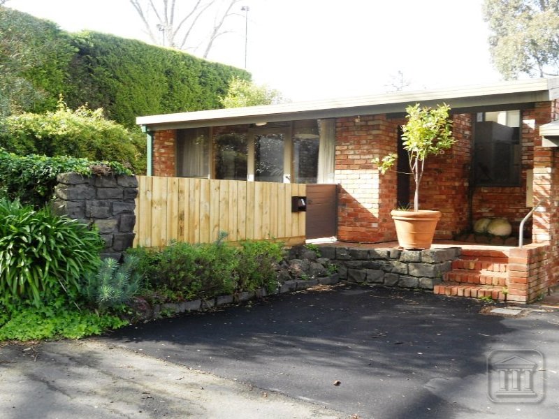 10 Park Lane, Kew, VIC 3101