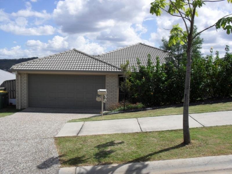 43 Angourie Cres, Pacific Pines, QLD 4211